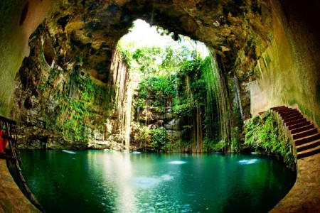14/Junio/2016 Cenote en Chichen Itzá, Yucatán México
